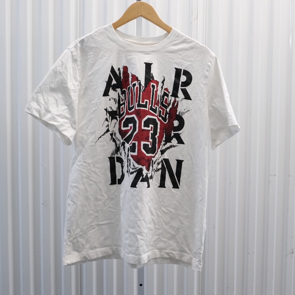 Jordan Air Jordan Standard Fit T-Shirt Mens XL White Bulls Jumpman 23